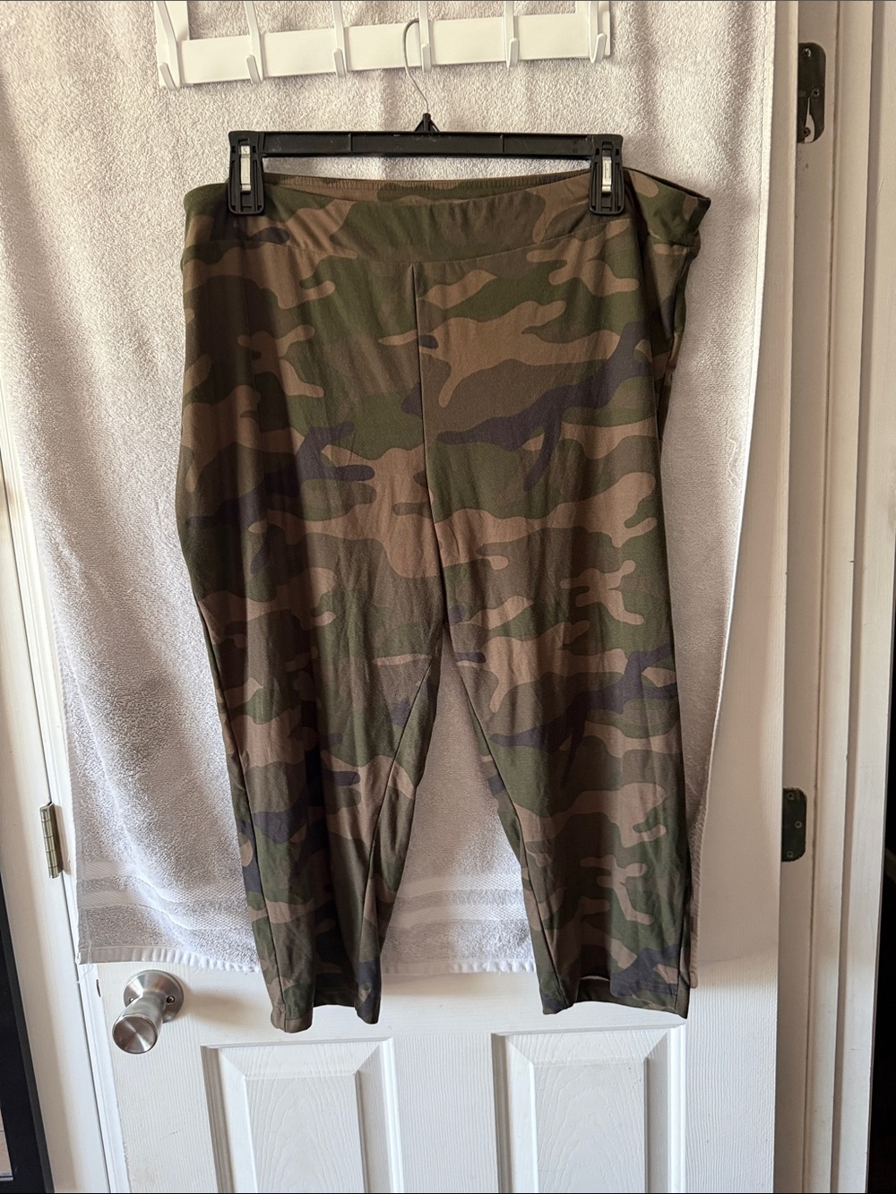 Terra & Sky Men's Camouflage Sweatpants - Green Brown Camo